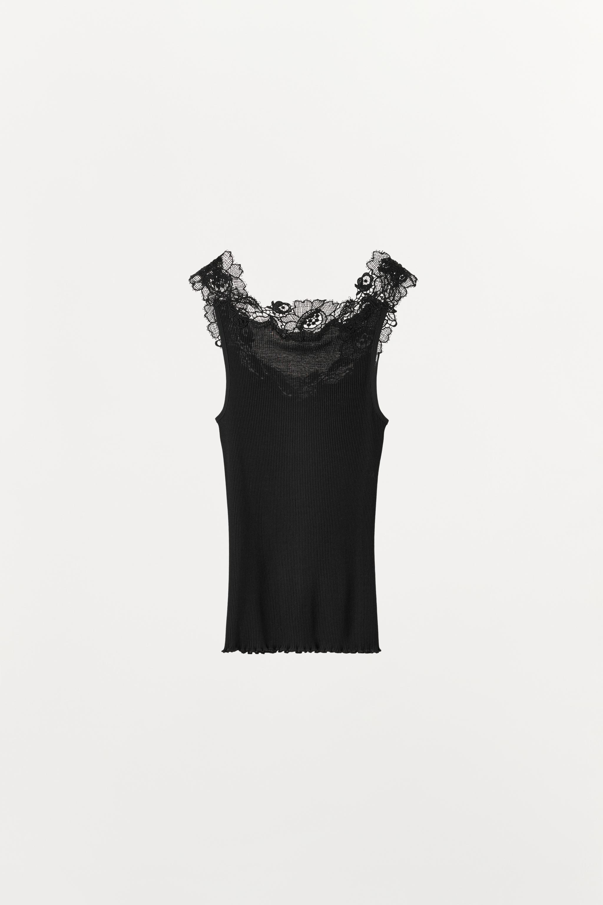 TOP EN MAILLE CÔTELÉE ET DENTELLE
